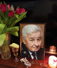 Світла пам'ять про Вячеслава Даниловича назавжди залишиться в наших серцях.
